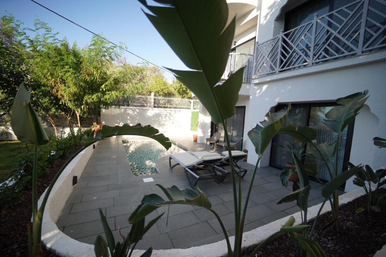 Icon Beach Suites Hotel Sovalye Island フェティエ エクステリア 写真