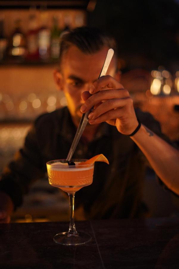 Icon Beach Suites Hotel Sovalye Island フェティエ エクステリア 写真