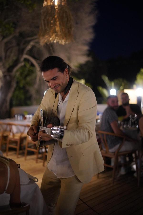 Icon Beach Suites Hotel Sovalye Island フェティエ エクステリア 写真