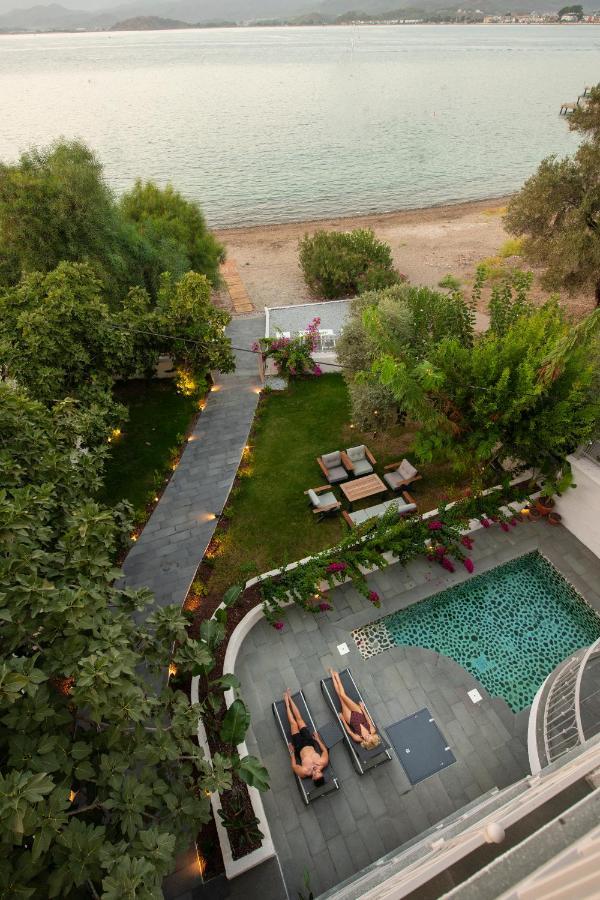 Icon Beach Suites Hotel Sovalye Island フェティエ エクステリア 写真